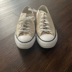 Beige Converse Women 8.5